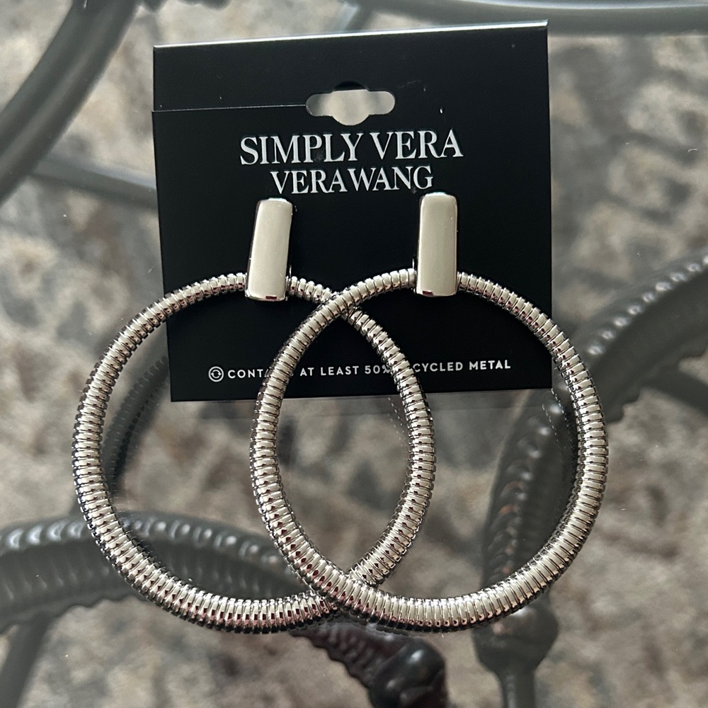 NWT Simply Vera Vera Wang Silver Textured Hoop Earrings